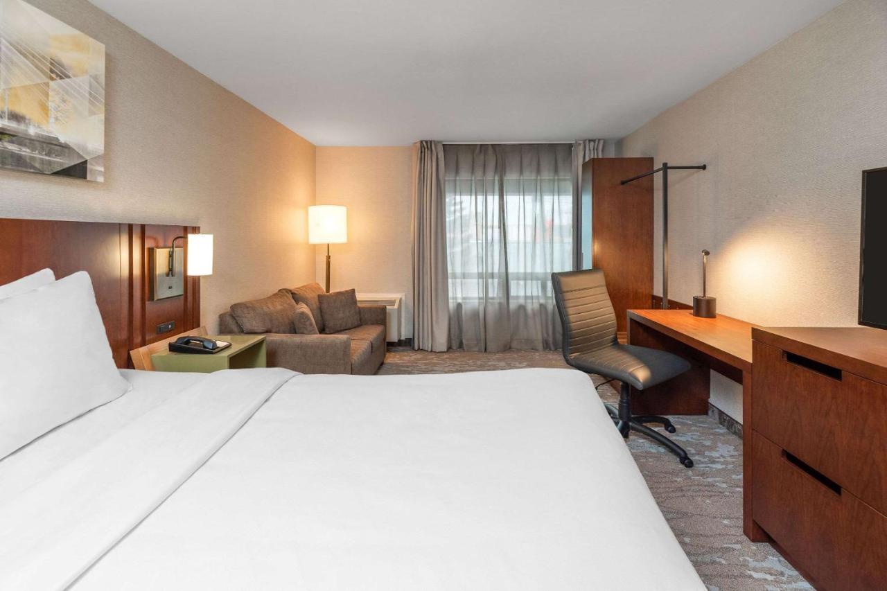 Comfort Inn West Оттава Екстер'єр фото