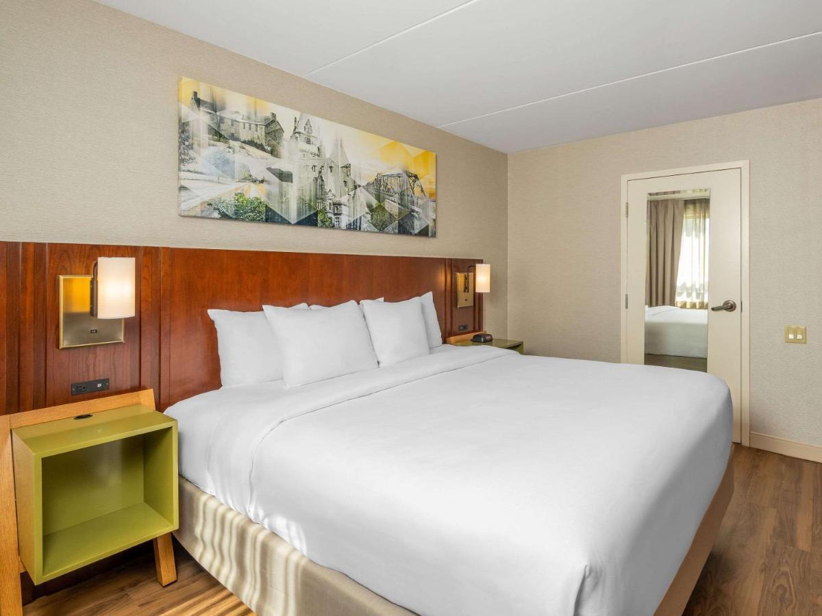 Comfort Inn West Оттава Екстер'єр фото